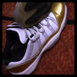 Jordan 11’s low 6.5y